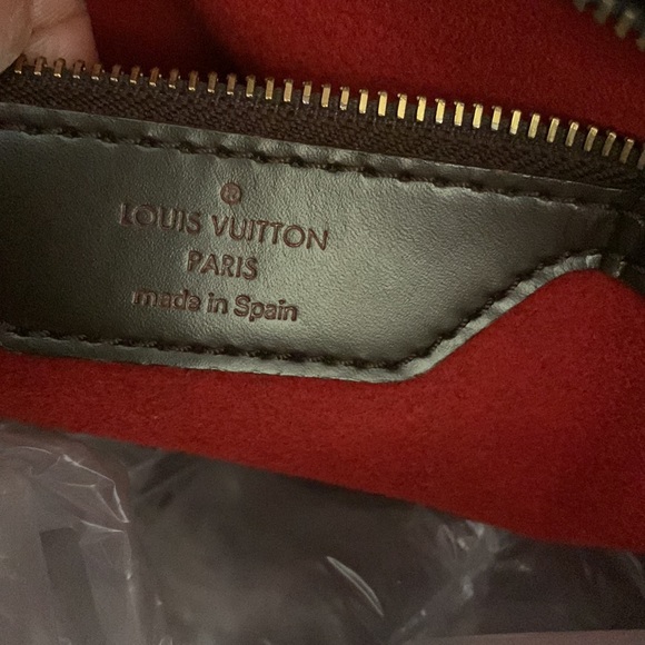 👜💄💋Beautiful Louis Vuitton Damier Ebene Hampstead MM💋💄👜 - Picture 9 of 16